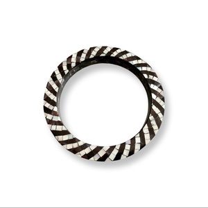 Vintage Black & White Mother of Pearl handmade inlay checkered bangle bracelet